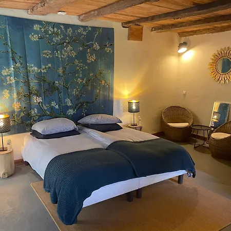 Cave Le Vieux Manoir Apartment