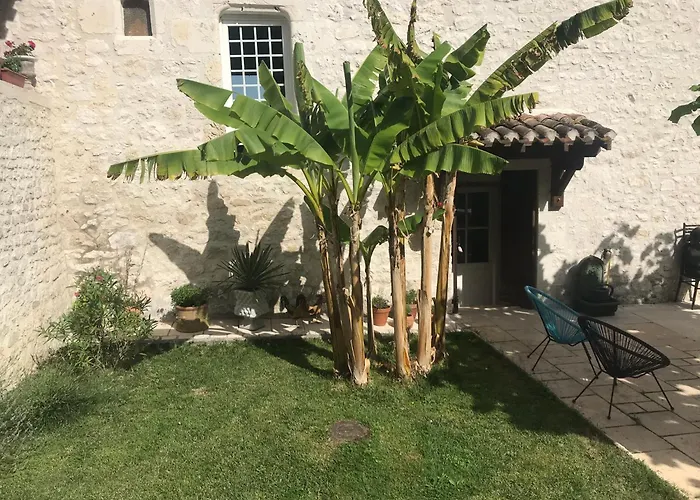 Cave Le Vieux Manoir *